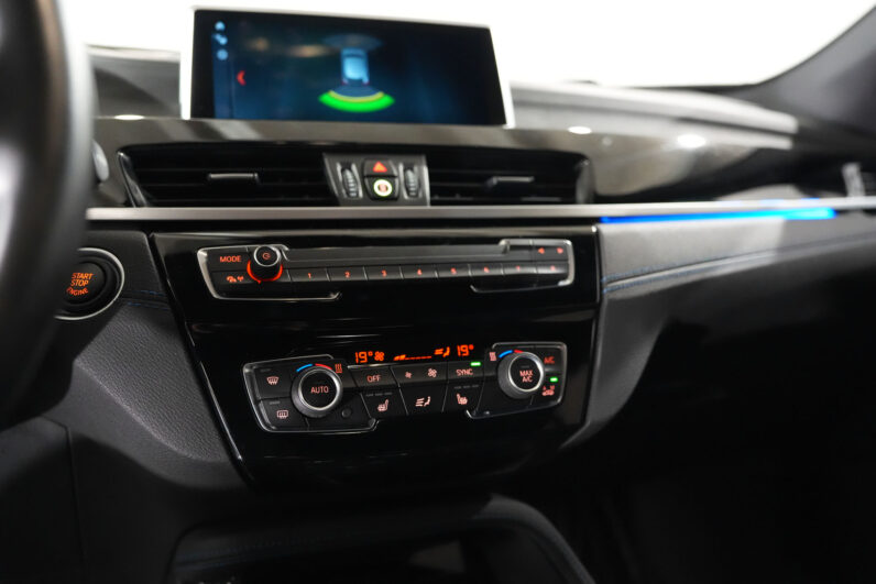 
								BMW X2  F39 118i M-sport X auto full									