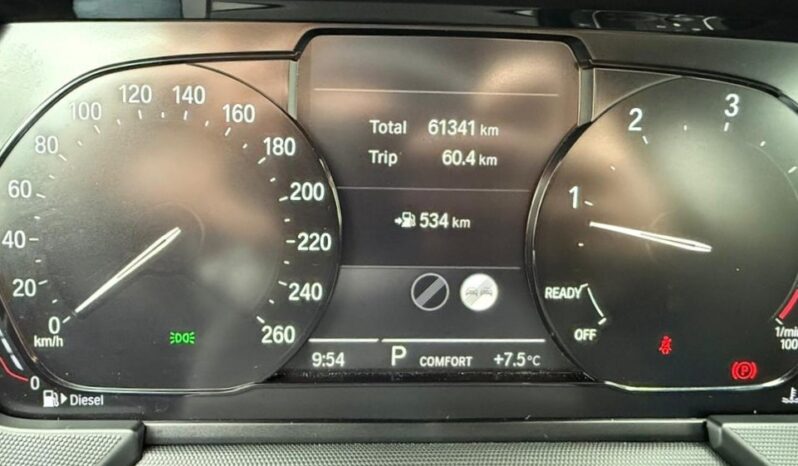 
								BMW 118 D M-SPORT full									