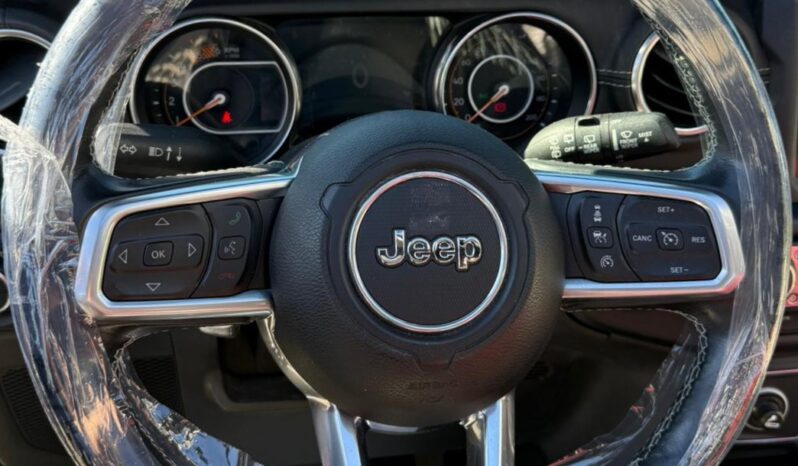 
								WRANGLER MJT SAHARA AUTO full									