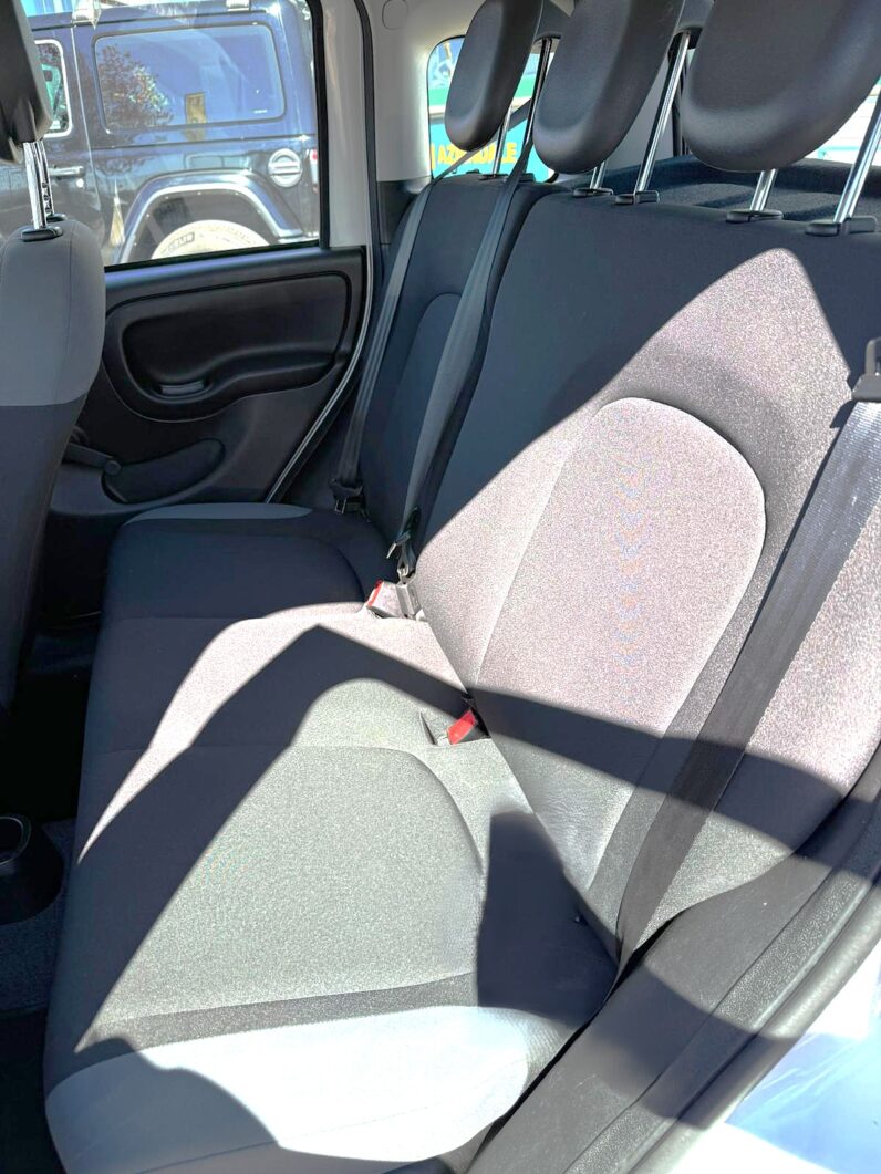 
								FIAT PANDA EASY PLUS full									