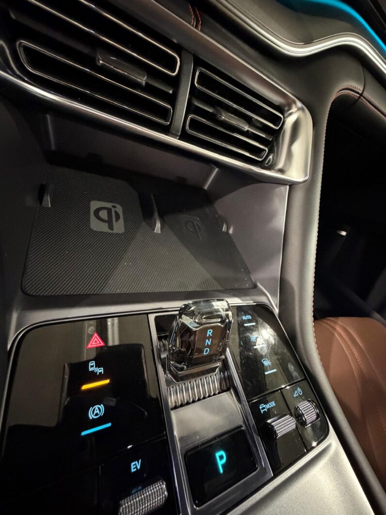 
								BYD SEAL U full									