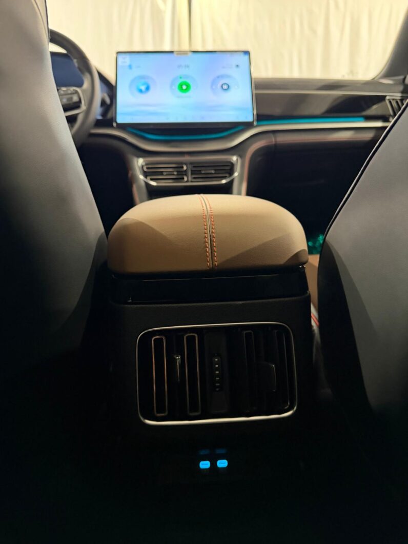 
								BYD SEAL U full									