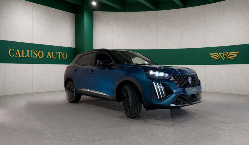 
								PEUGEOT 2008 GT HYBRID 145 CV full									