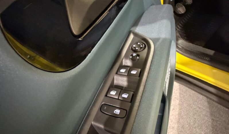 
								FIAT GRANDE PANDA PRIMA HYBRID full									