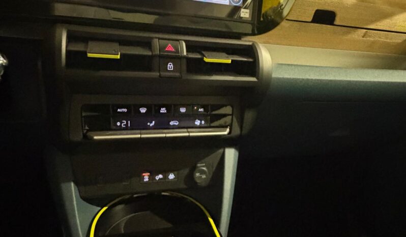 
								FIAT GRANDE PANDA PRIMA HYBRID full									