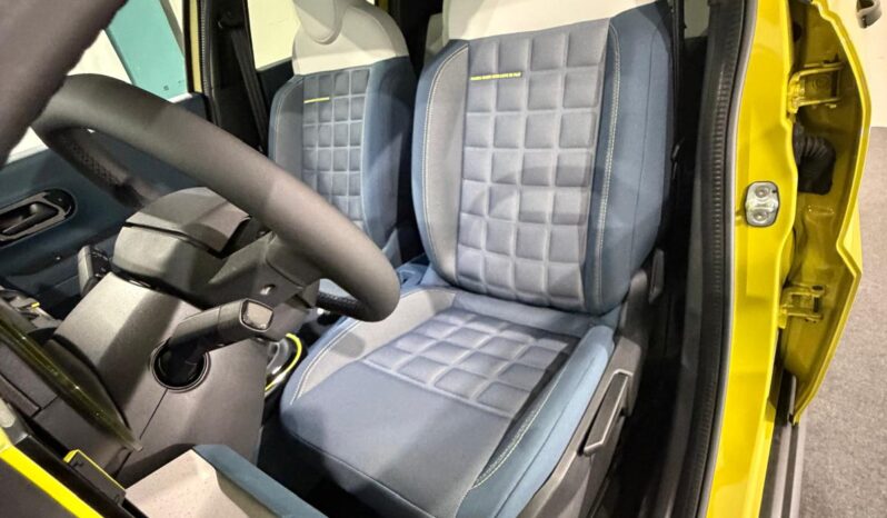 
								FIAT GRANDE PANDA PRIMA HYBRID full									
