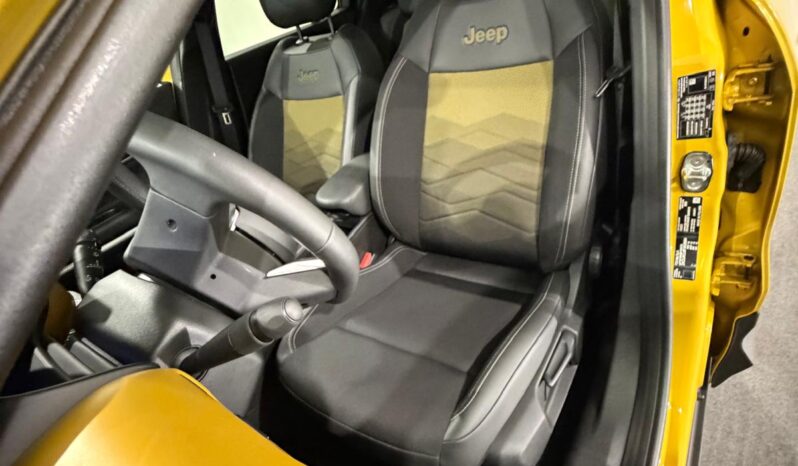 
								JEEP AVENGER 1.2 TURBO 100 CV SUMMIT full									
