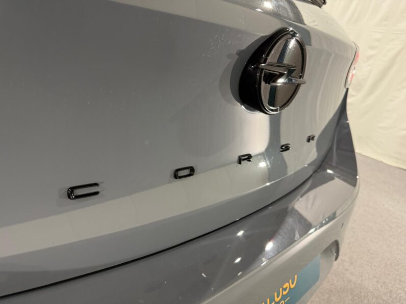 
								OPEL CORSA GS 1.2 TURBO 100 CV full									