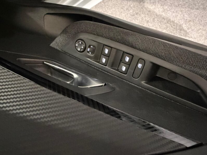 
								PEUGEOT 208 STYLE 1.2 PURETECH 100 CV full									