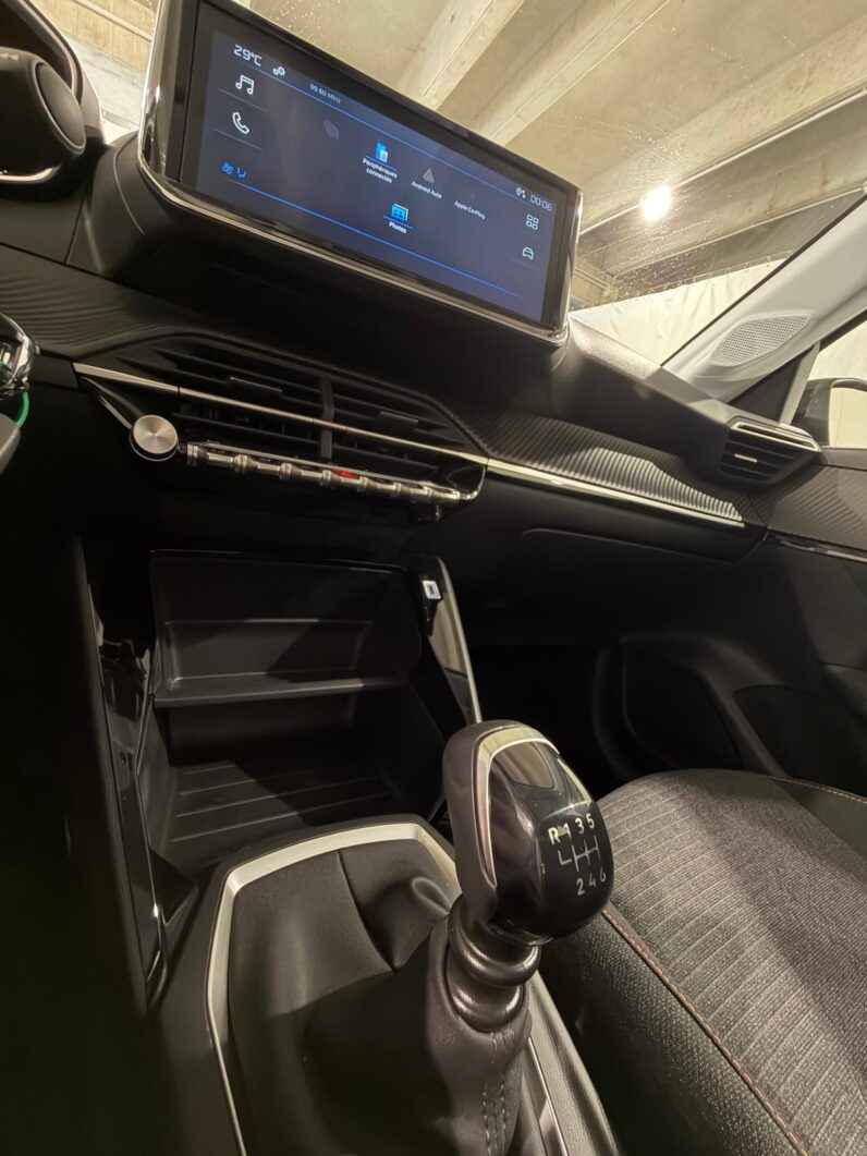 
								PEUGEOT 208 STYLE 1.2 PURETECH 100 CV full									
