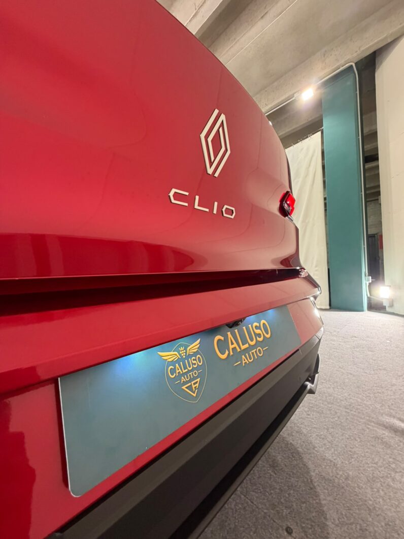 
								Nuova Renault Clio Evolution 1.2 – 115 CV – KM 0 full									