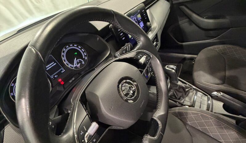 
								ŠKODA KAMIQ 1.0 TSI 110 CV DSG MONTE CARLO full									