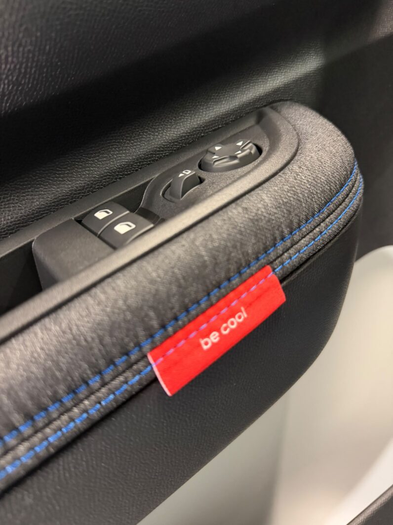 
								CITROËN C3 1.2 HYBRID PLUS 110 CV AUTOMATICA KM 0 – 2026 full									